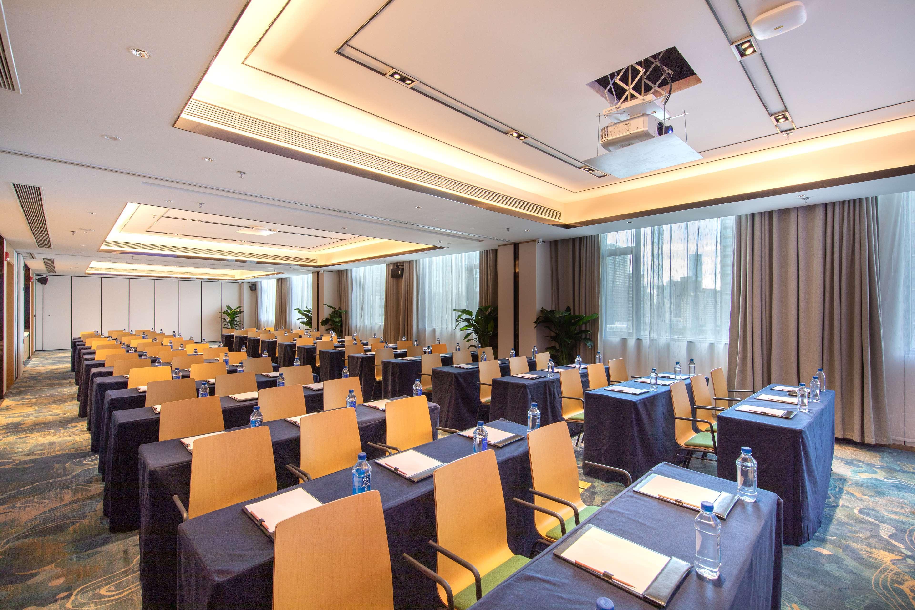 Hilton Garden Inn Shenzhen Nanshan Avenue Eksteriør billede