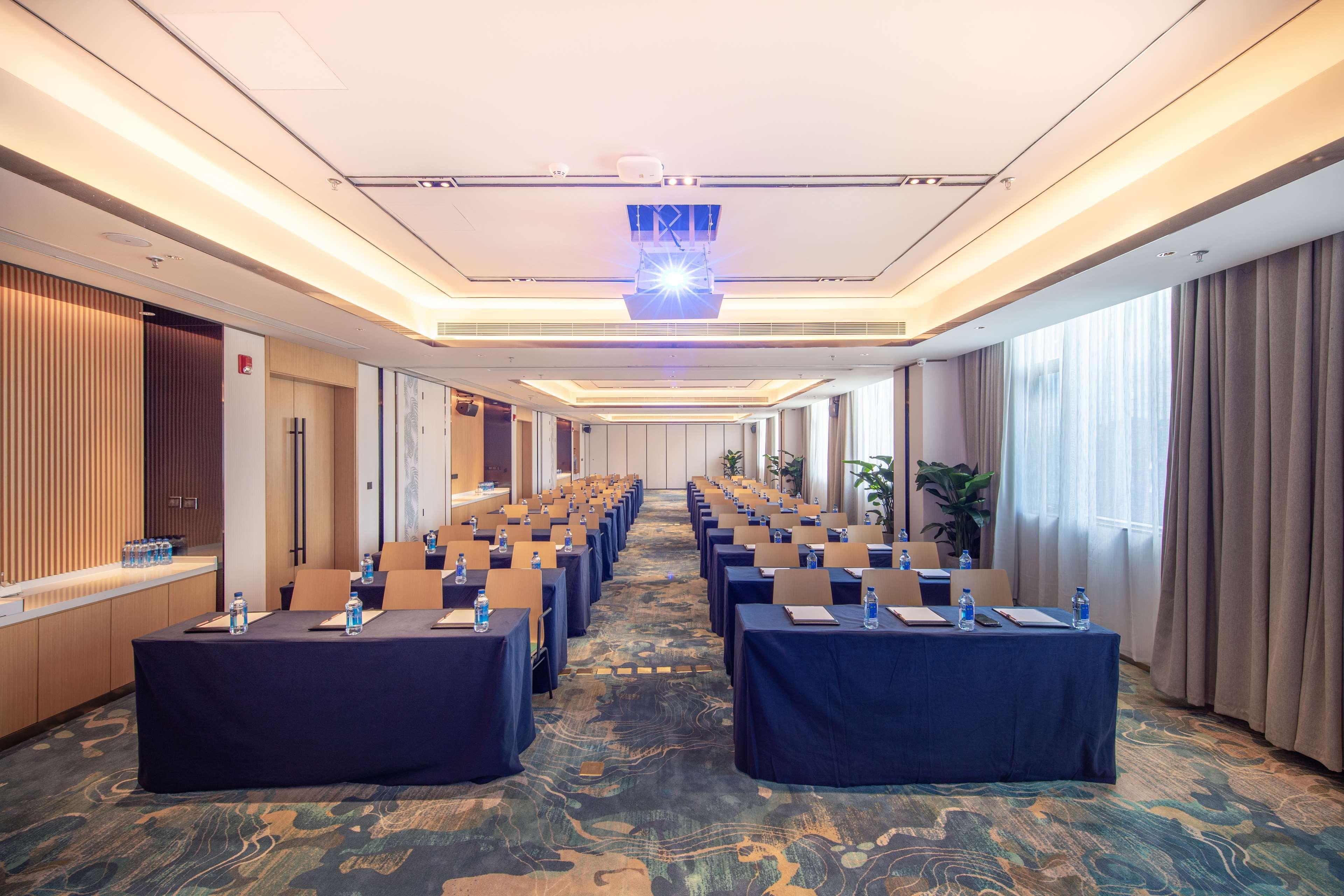 Hilton Garden Inn Shenzhen Nanshan Avenue Eksteriør billede
