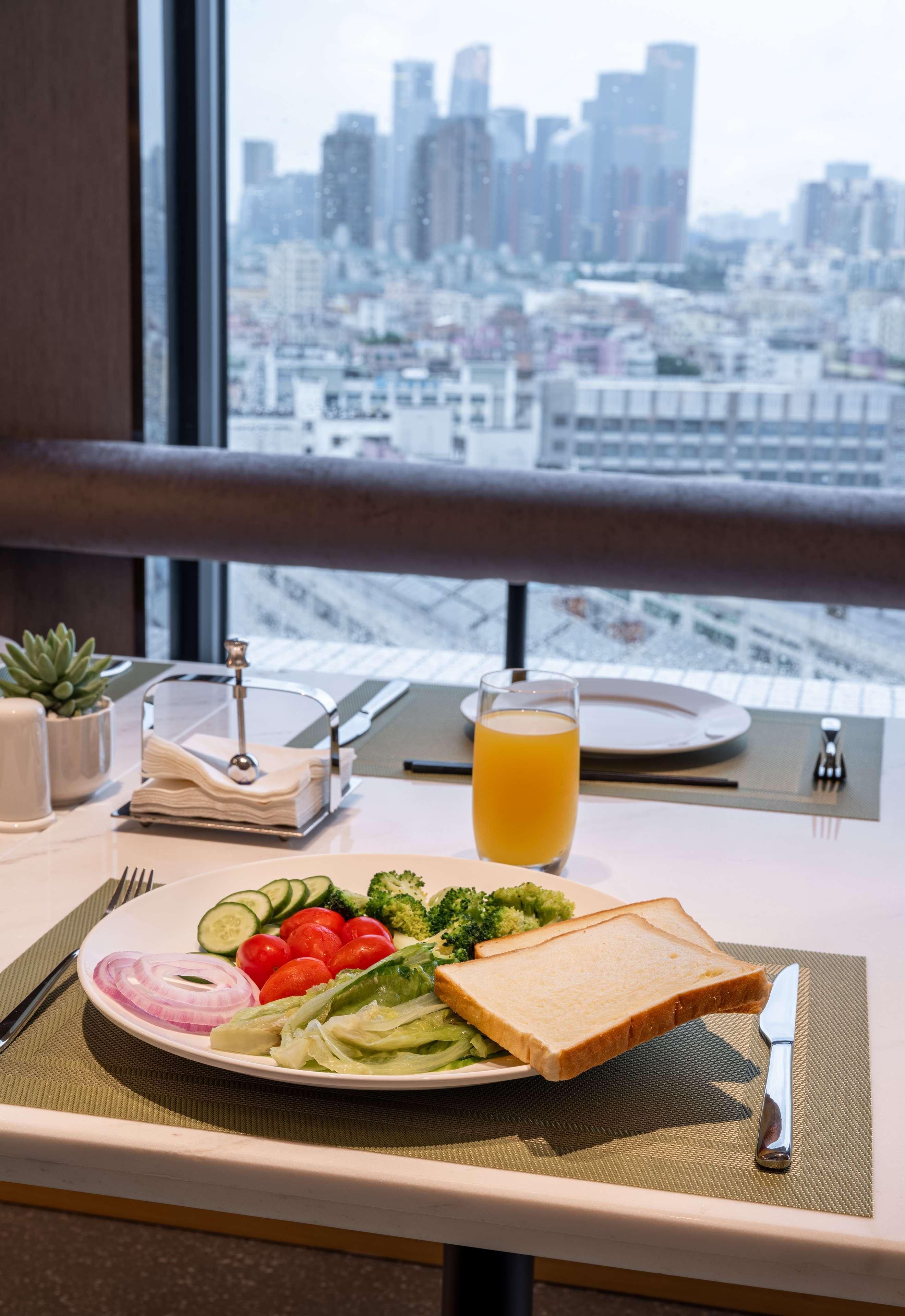 Hilton Garden Inn Shenzhen Nanshan Avenue Eksteriør billede
