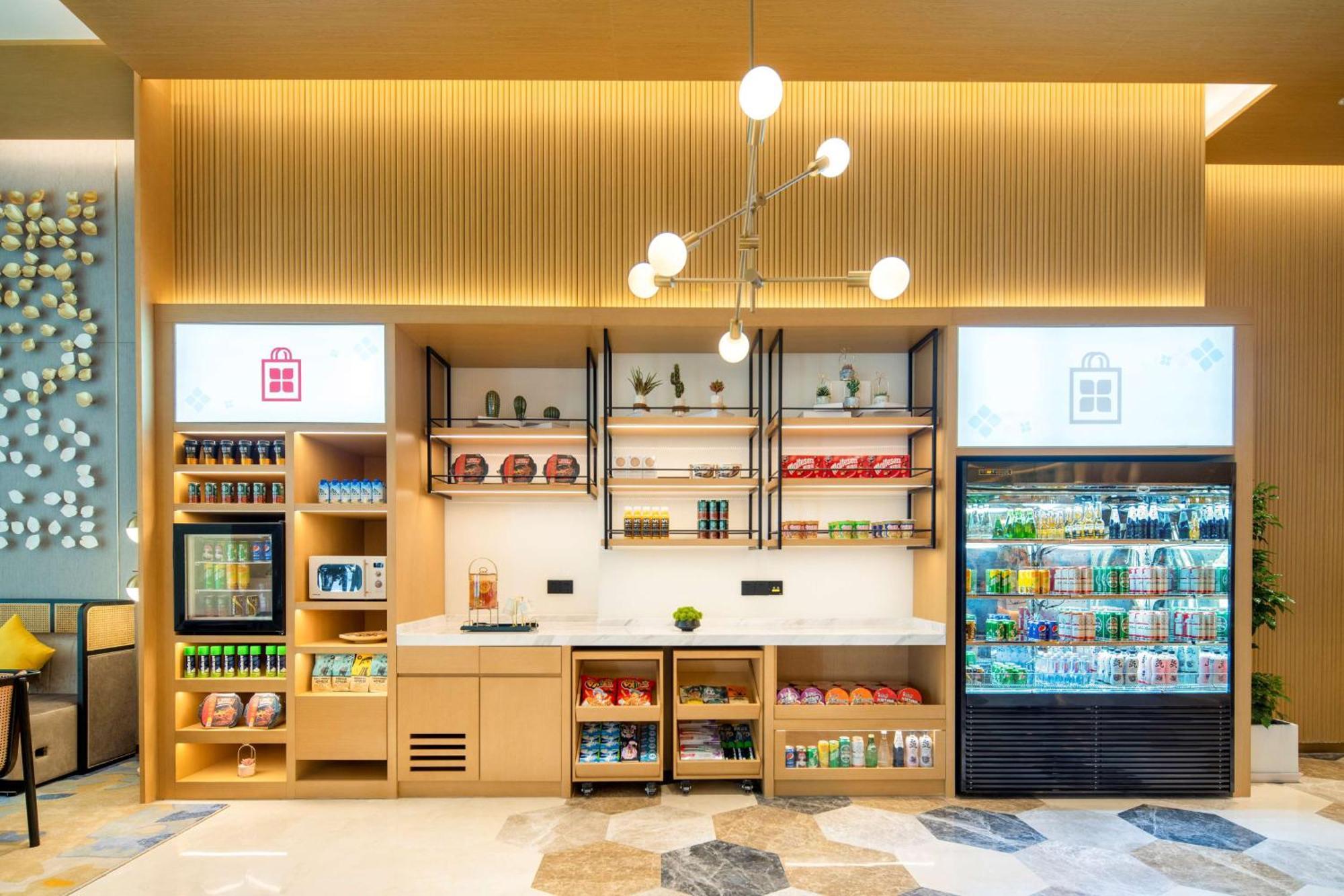 Hilton Garden Inn Shenzhen Nanshan Avenue Eksteriør billede